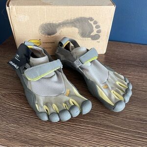Vibram fivefingers KSO new with box